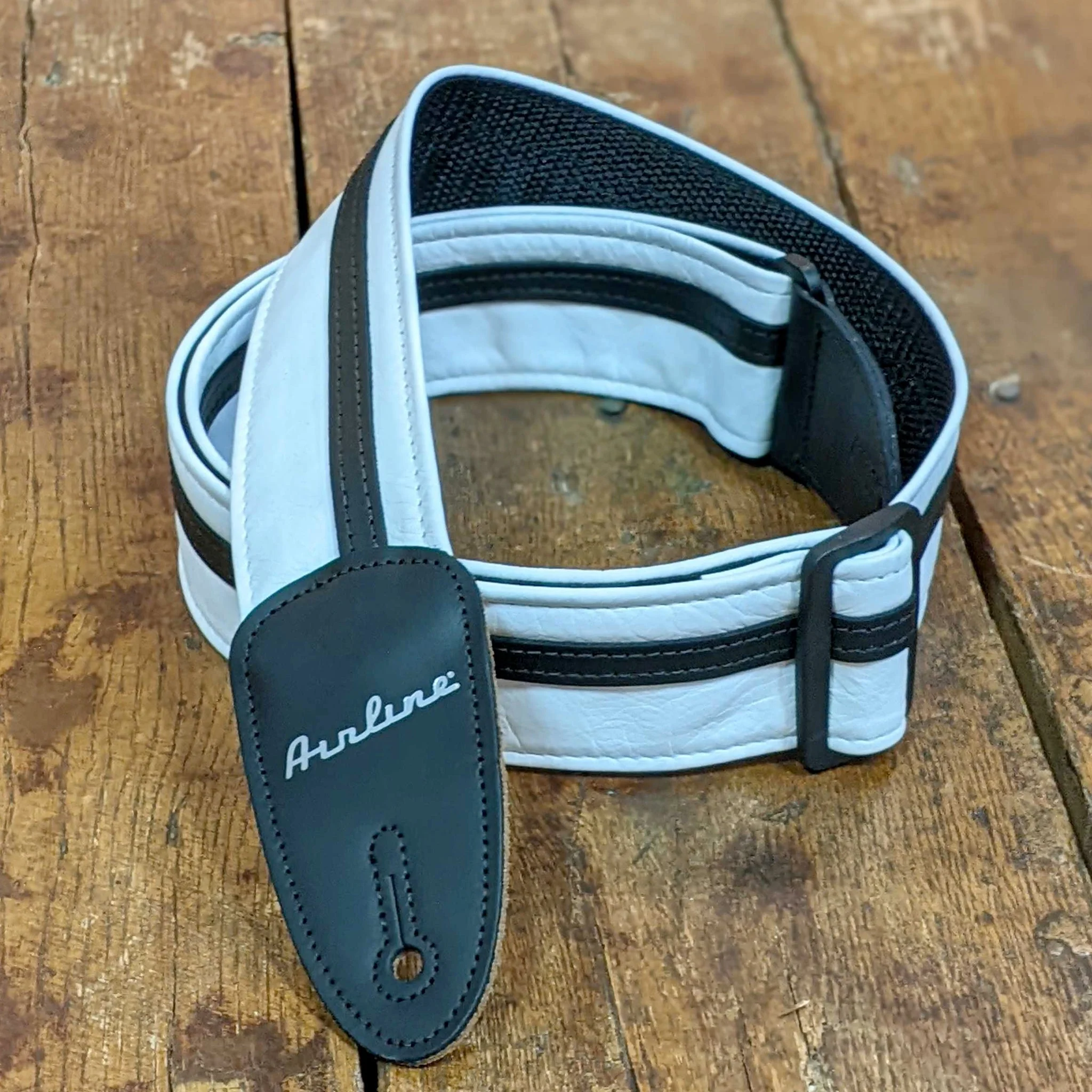 Airline Custom Leather Guitar Strap - Image 4